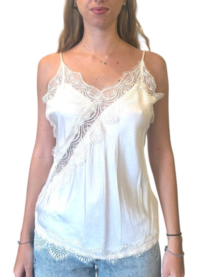 Top con spalline sottili e pizzo