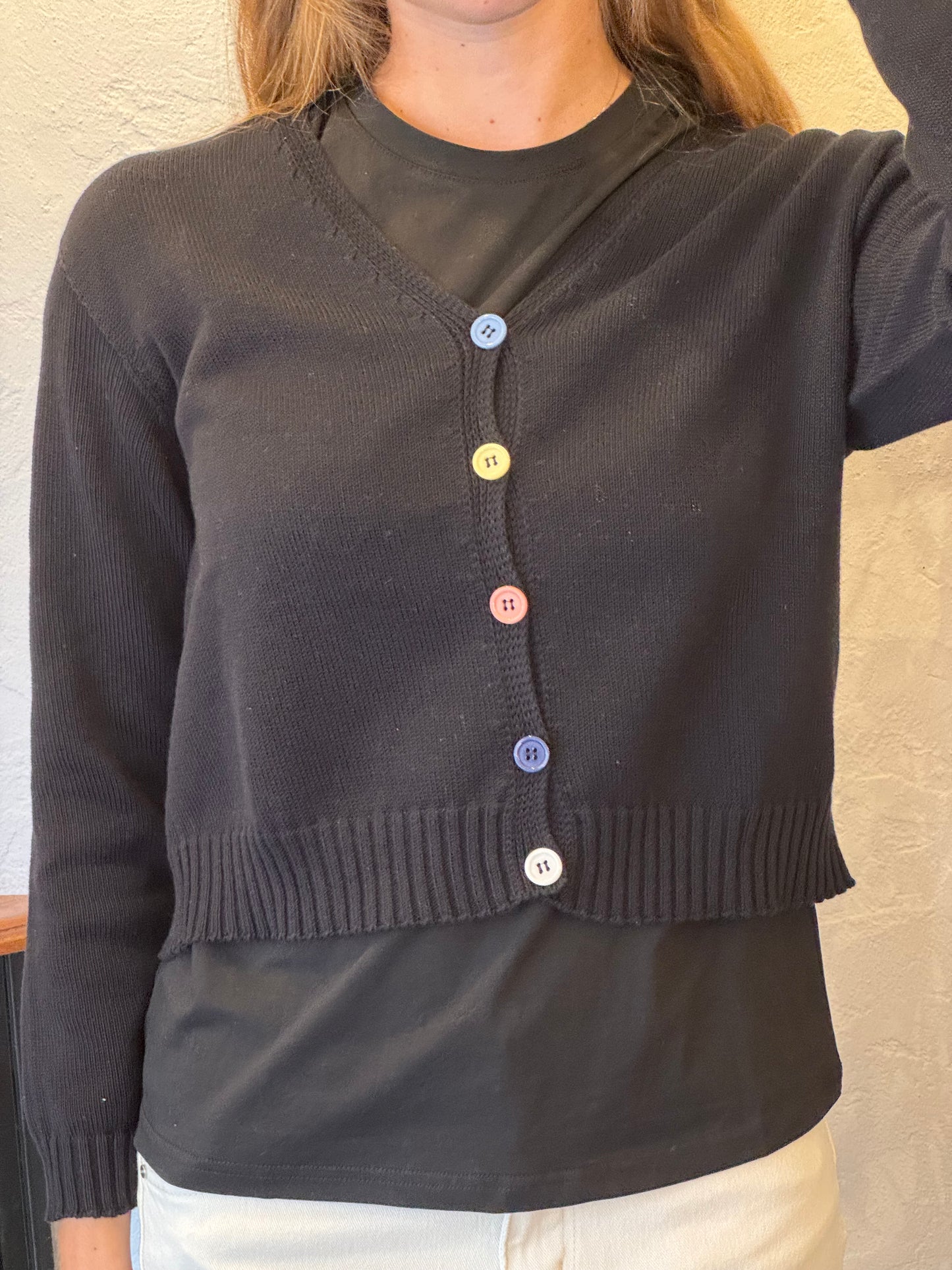 CARDIGAN CON BOTTONCINI COLORATI