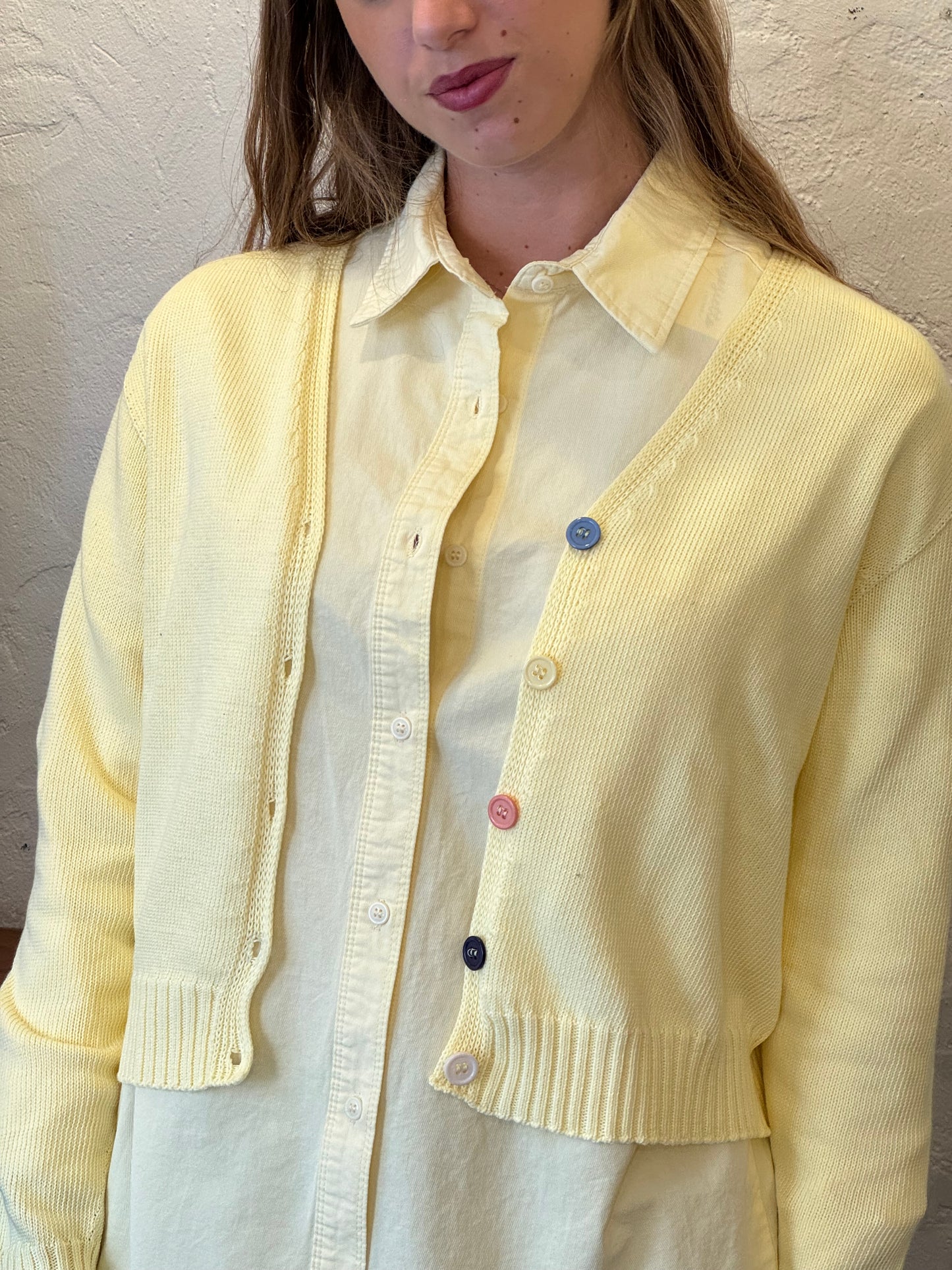 CARDIGAN CON BOTTONCINI COLORATI