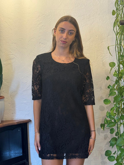 ABITO CORTO  IN PIZZO NERO